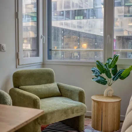 Spacious And Bright T2 Near The Seine & Metro 14 * Paris