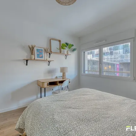 Spacious And Bright T2 Near The Seine & Metro 14 Apartment