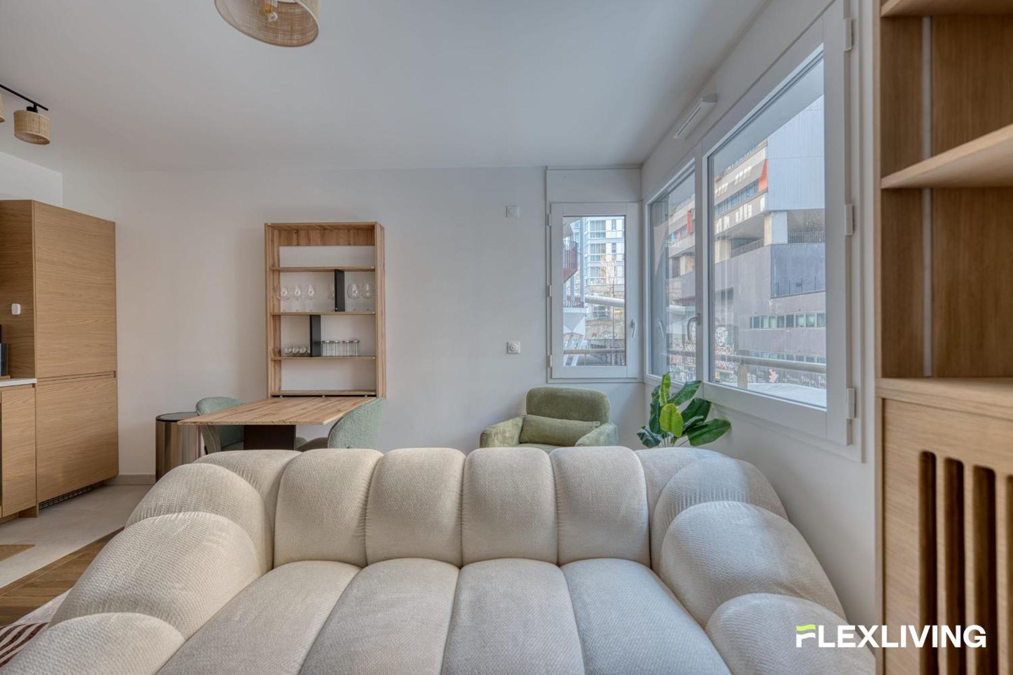 Apartment Spacious And Bright T2 Near The Seine & Metro 14