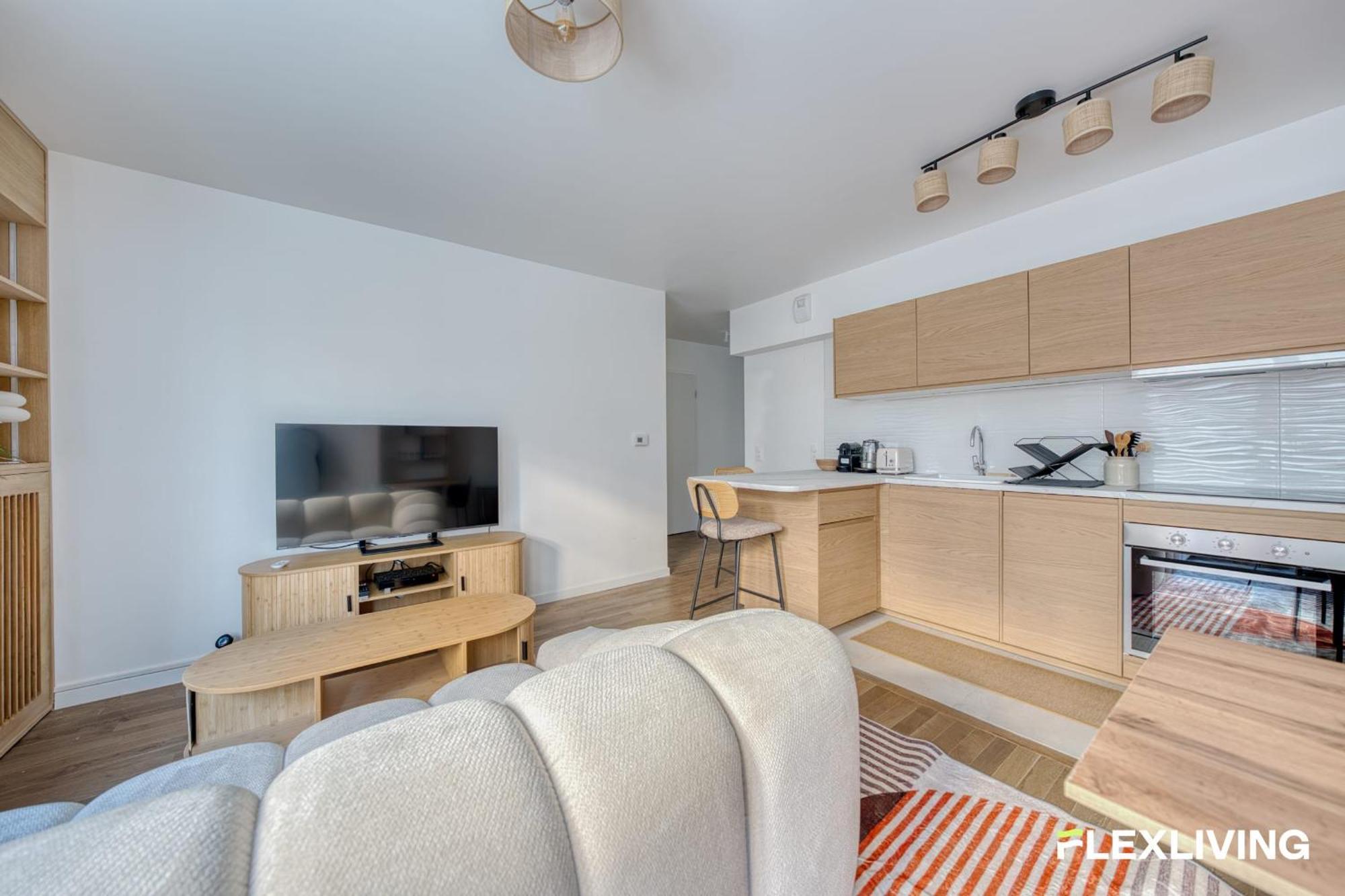 Spacious And Bright T2 Near The Seine & Metro 14 Paris