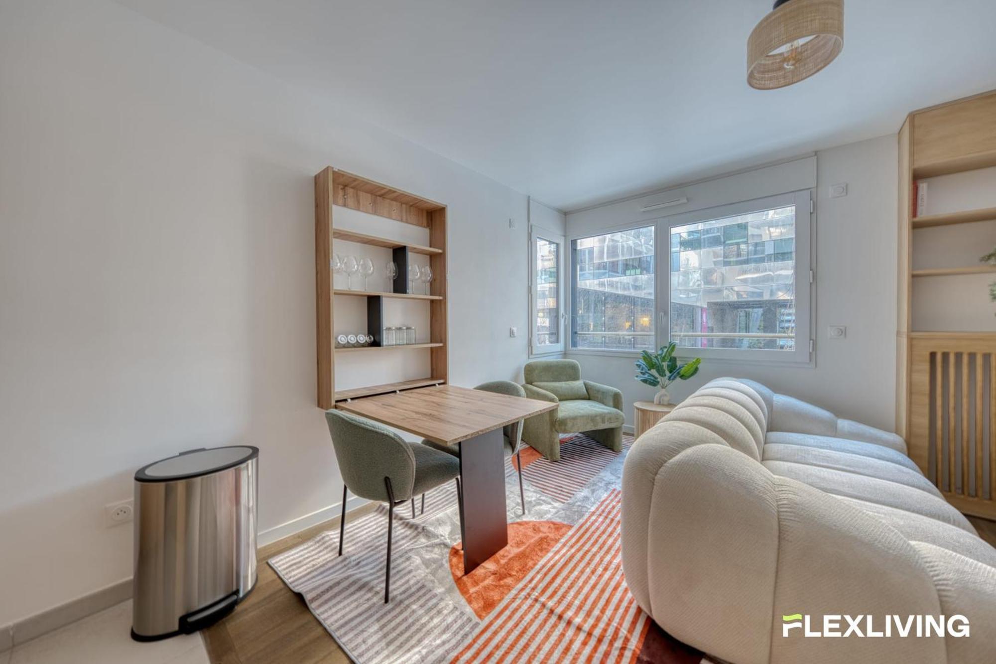Apartment Spacious And Bright T2 Near The Seine & Metro 14 *